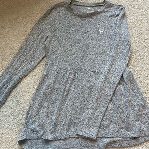 Abercrombie Kids 13/14 Soft T-Shirt Sweater